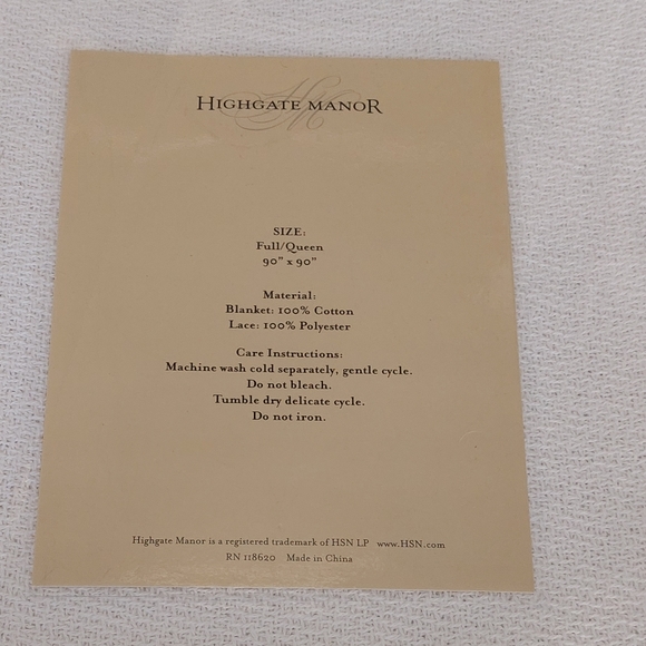 Highgate Manor Queen/Full White Lace Trim Blanket - NIP - Picture 9 of 11